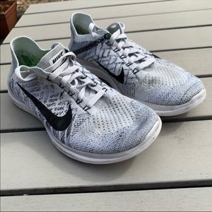 Nike Free 4.0 Flyknit Gray Running Shoes size 6